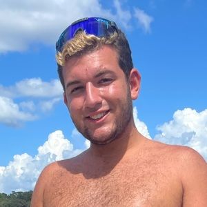 Meet your Posher, Beau